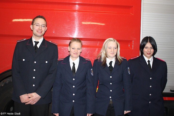 Beförderung zur/zum Feuerwehrfrau/mann