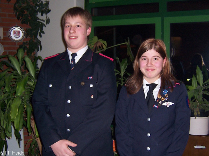 bernahme aus der Jugendfeuerwehr - Christian Eggers, Monique Becker