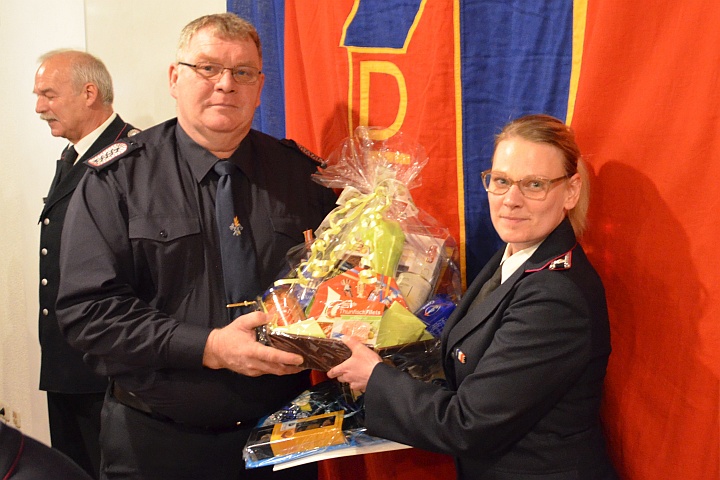 Brandschutzehrenzeichen in Gold