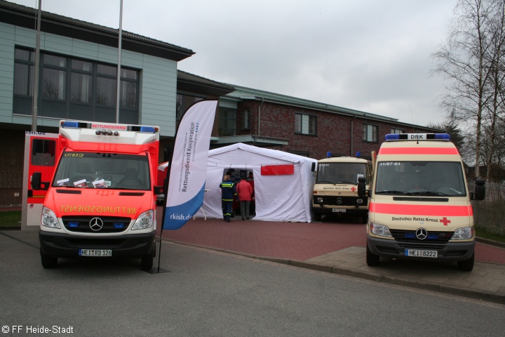 Rettungsdienst und DRK OV Heide