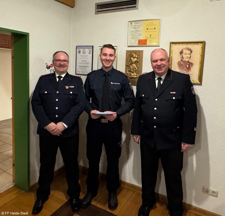 Beförderung Oberfeuerwehrmann zum Hauptfeuerwehrmann**