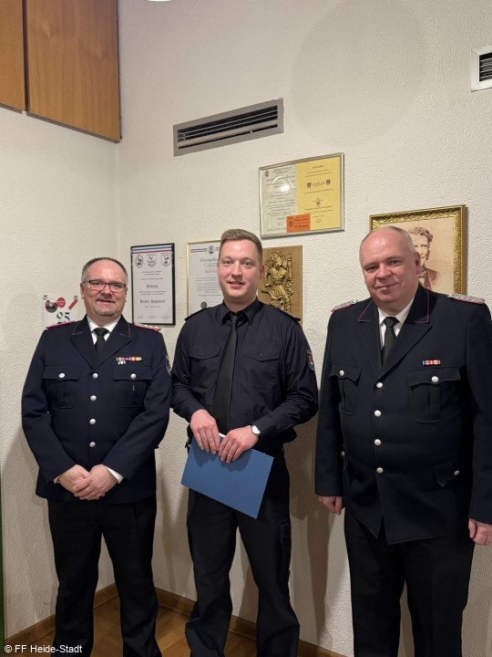 Beförderung Hauptfeuerwehrmann** zum Hauptfeuerwehrmann***