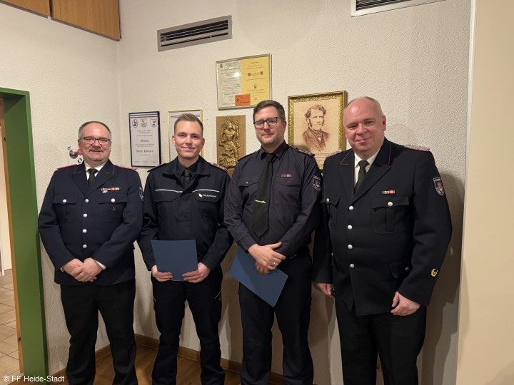 Beförderung Hauptfeuerwehrmann*** zum Löschmeister