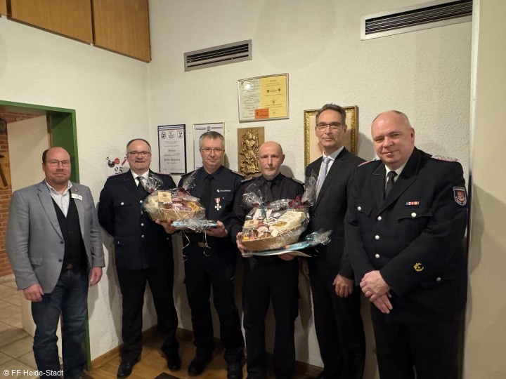 Brandschutzehrenzeichen Silber für 25 Jahre aktiven Dienst