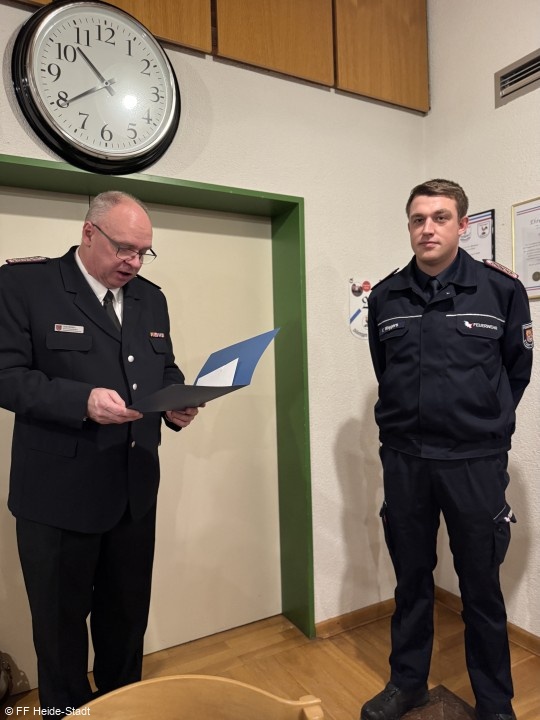 Ehrung 20 Jahre Mitgliedschaft in der Feuerwehr - Fabian Wegers