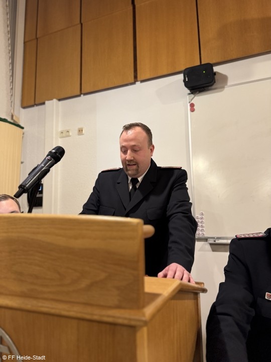 Erstmalig kommen die abrundenden Worte des Abends von unserem Stv. Ortswehrführer Johannes Meyer