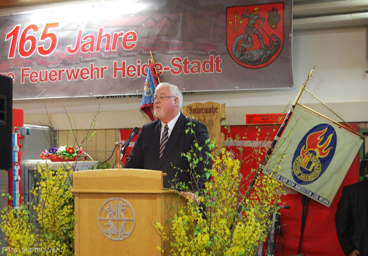 Ministerpräsident Peter Harry Carstensen bei seiner Rede