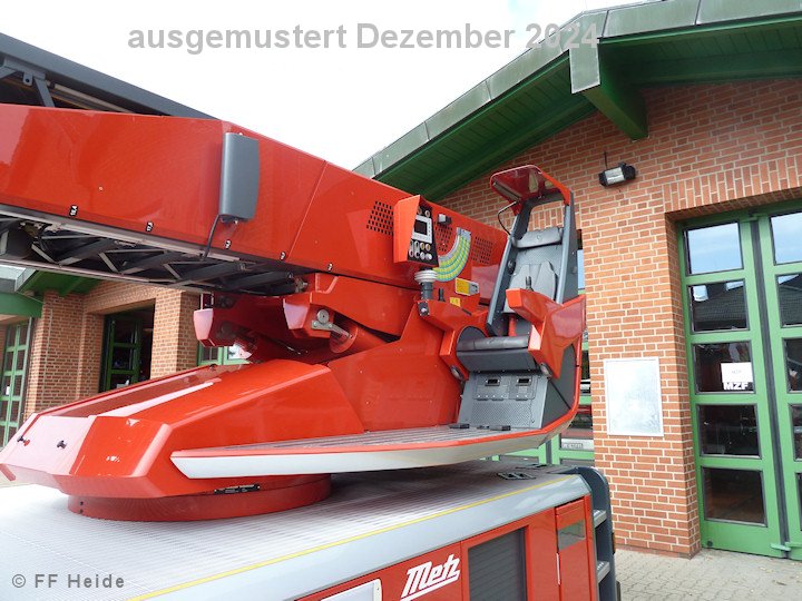 DLK 23/12 - Bedienstand