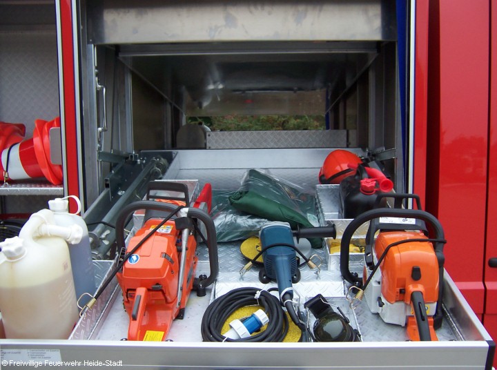  HLF 20 Rettungs- und Motorsge